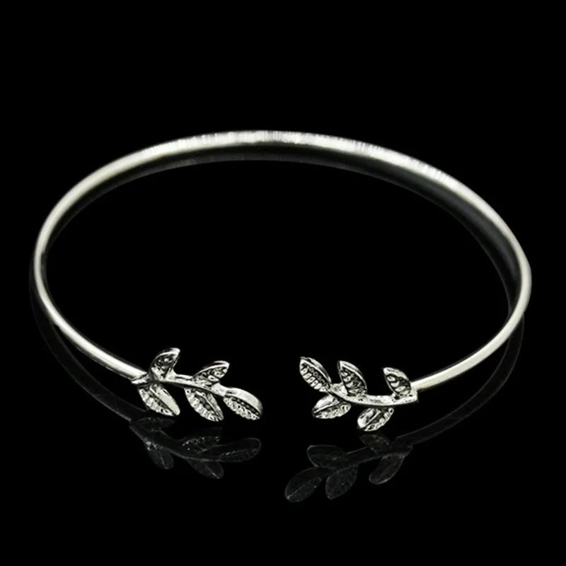 Metalic Leaf Bracelet